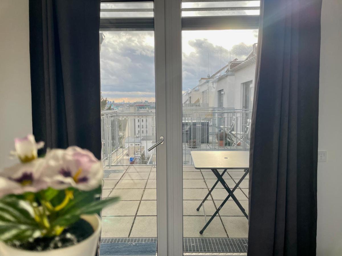Eca Rooftop Live - Private Rooms & Serviced Apartments Wien Exteriör bild