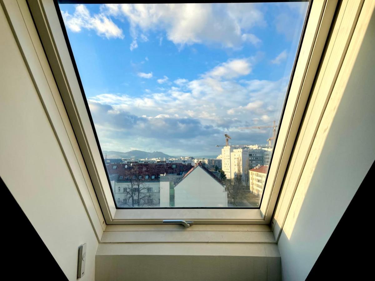 Eca Rooftop Live - Private Rooms & Serviced Apartments Wien Exteriör bild