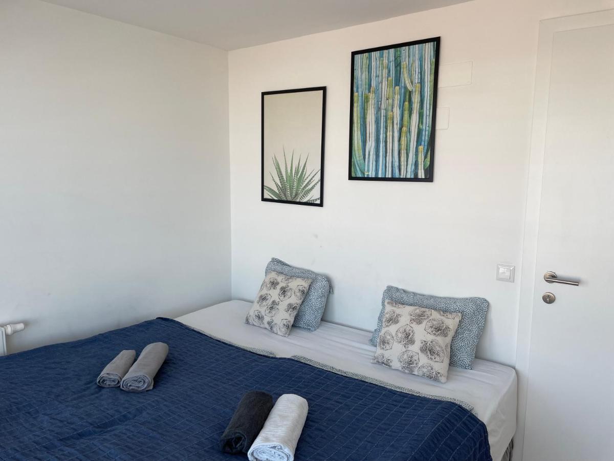 Eca Rooftop Live - Private Rooms & Serviced Apartments Wien Exteriör bild