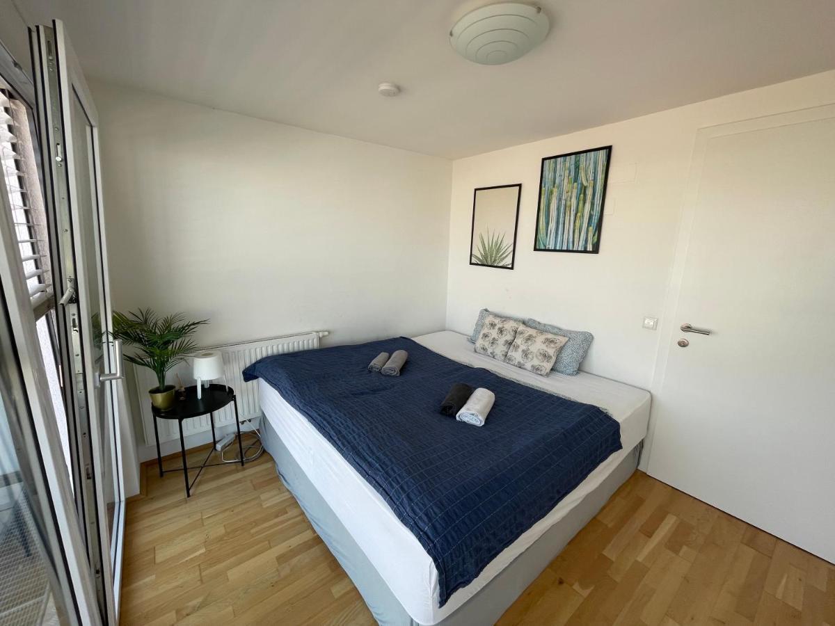 Eca Rooftop Live - Private Rooms & Serviced Apartments Wien Exteriör bild