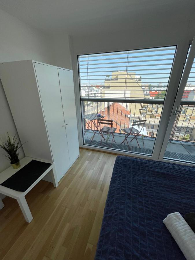 Eca Rooftop Live - Private Rooms & Serviced Apartments Wien Exteriör bild